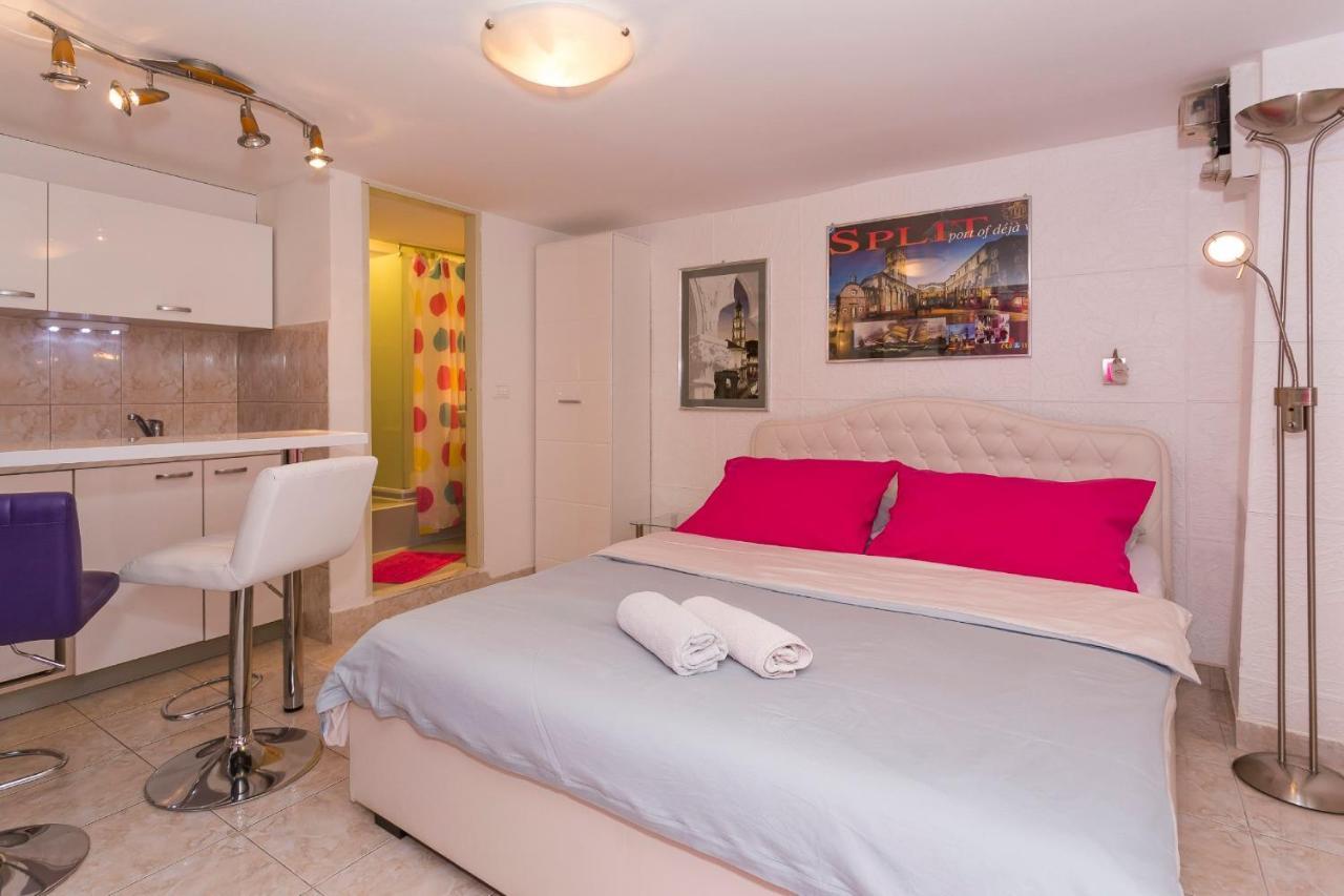 Modern And Practical Studio In The Heart Of Split Eksteriør billede