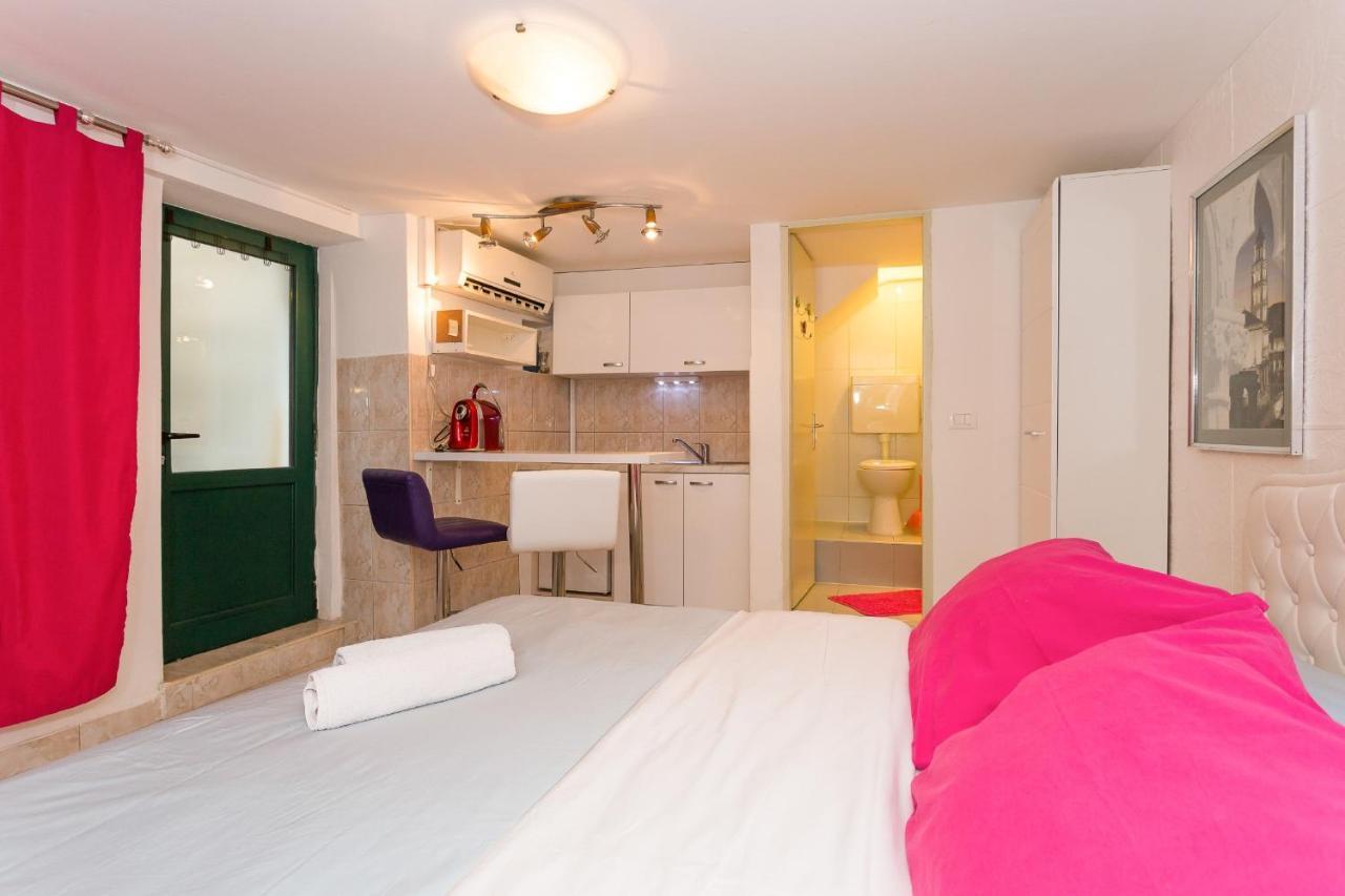 Modern And Practical Studio In The Heart Of Split Eksteriør billede