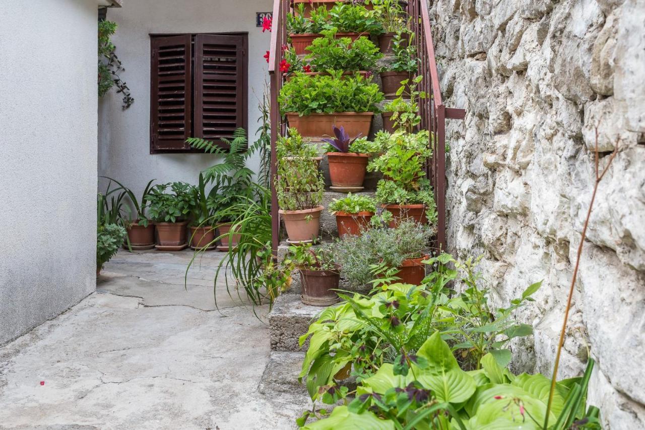 Modern And Practical Studio In The Heart Of Split Eksteriør billede